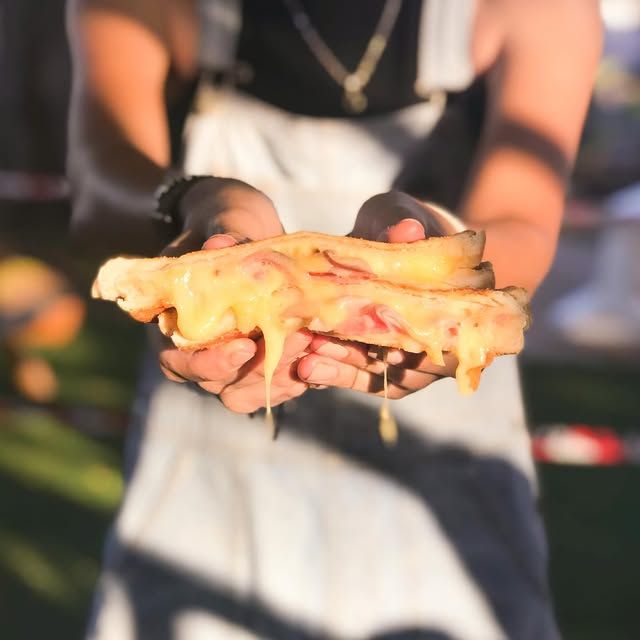 A toastie being served